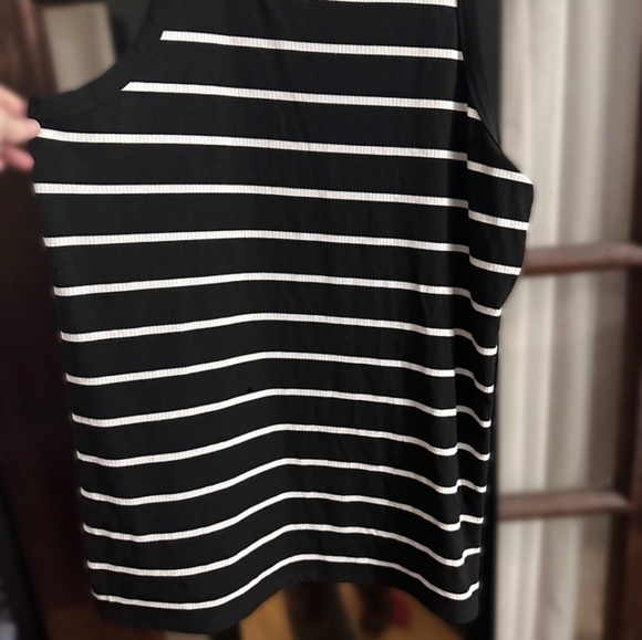 TORRID Black and White Striped Fitted Tank Top Torrid Size 3/3X - Picture 4 of 8